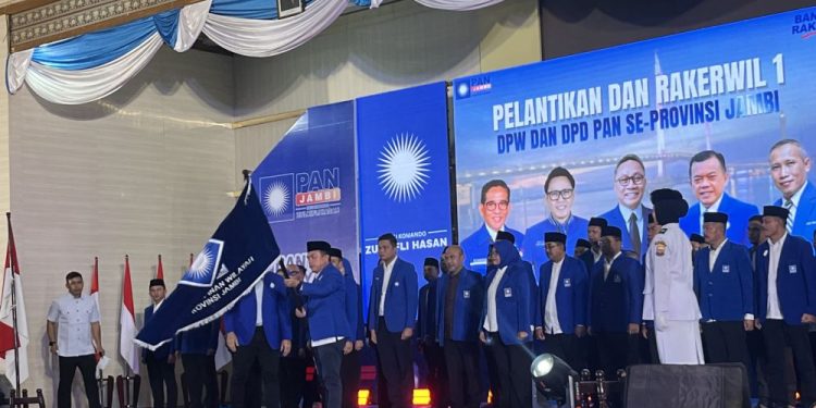 Setelah Dilantik Zulhas, Ketua DPW PAN Jambi Al Haris Ajak Kader .Bekerja Nyata untuk Rakyat