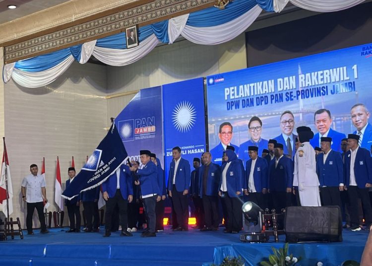 Setelah Dilantik Zulhas, Ketua DPW PAN Jambi Al Haris Ajak Kader .Bekerja Nyata untuk Rakyat
