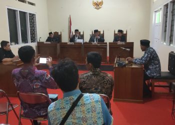 Sepakat, Majelis Bacakan Putusan Mediasi Sengketa Informasi Dana Desa di Desa Sumber Jaya