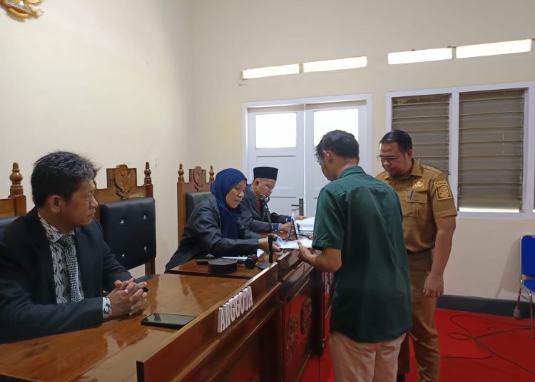 KI Jambi Sidangkan Sengketa Informasi Soal Pembangunan Jalan di Dinas PUPR Muaro Jambi