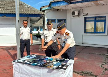 Lapas Kelas IIA Jambi Musnahkan 51 Handphone, Warga Binaan Serahkan Secara Sukarela