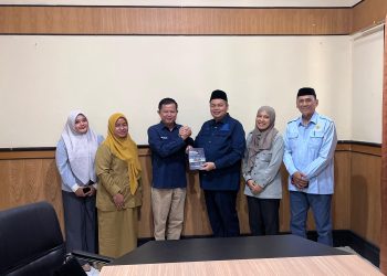 Ketua DPRD Kota Jambi Silaturahmi ke KI Jambi, Taufiq: Semoga Sinergi Terus Berjalan