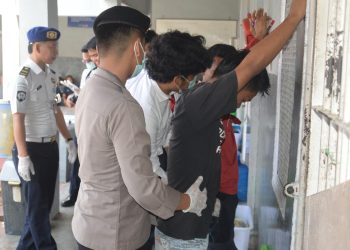 Komitmen Zero HALINAR, Lapas Narkotika Muara Sabak Gelar Razia Bersama Polres Tanjabtim
