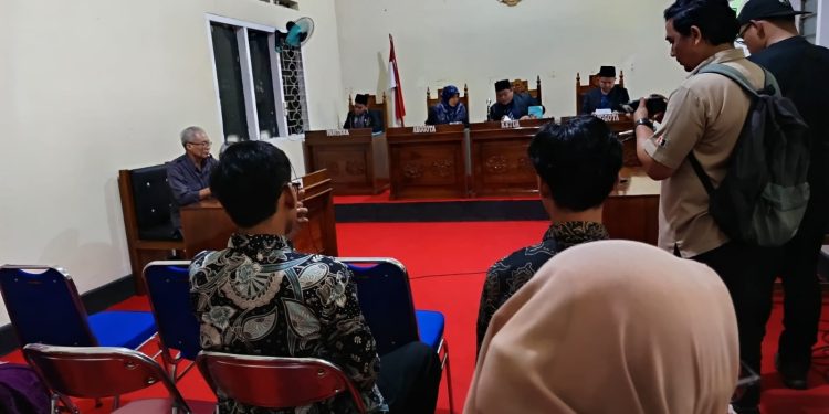KI Jambi Gelar Sidang Lanjutan Sengketa Informasi LSM Gerak Vs Kades Bungku 