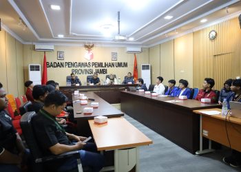 Bawaslu Jambi Gelar FGD Bersama OKP dan BEM Bahas Evaluasi Pemilu 2024 Menuju Pemilu 2029
